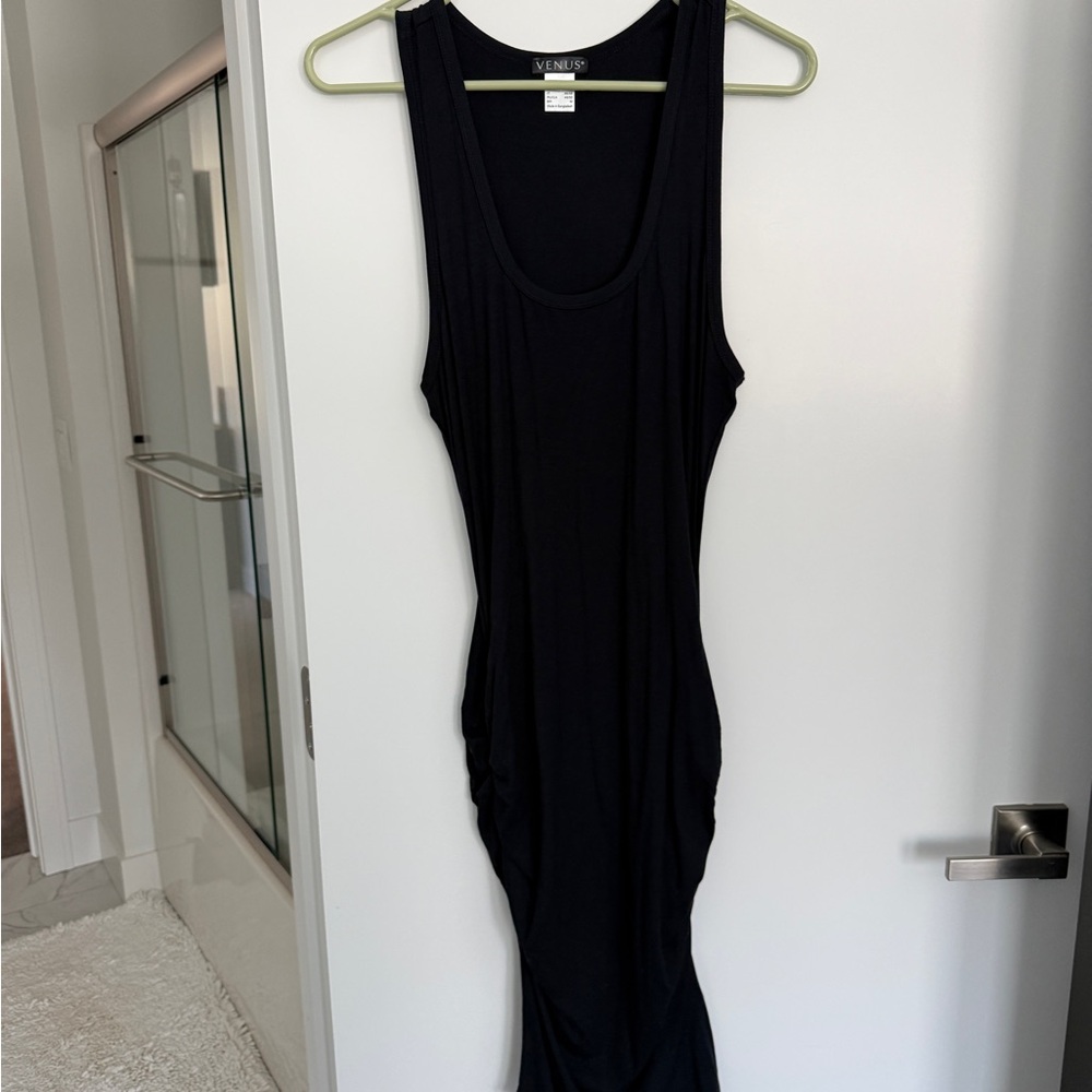 VENUS Classic Black Dress